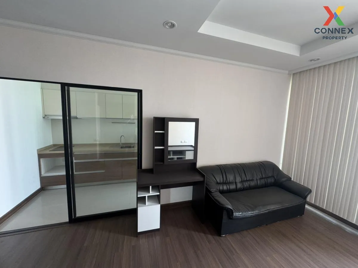 For Rent Condo , Supalai Elite Sathorn-Suanplu , high floor , BTS 1