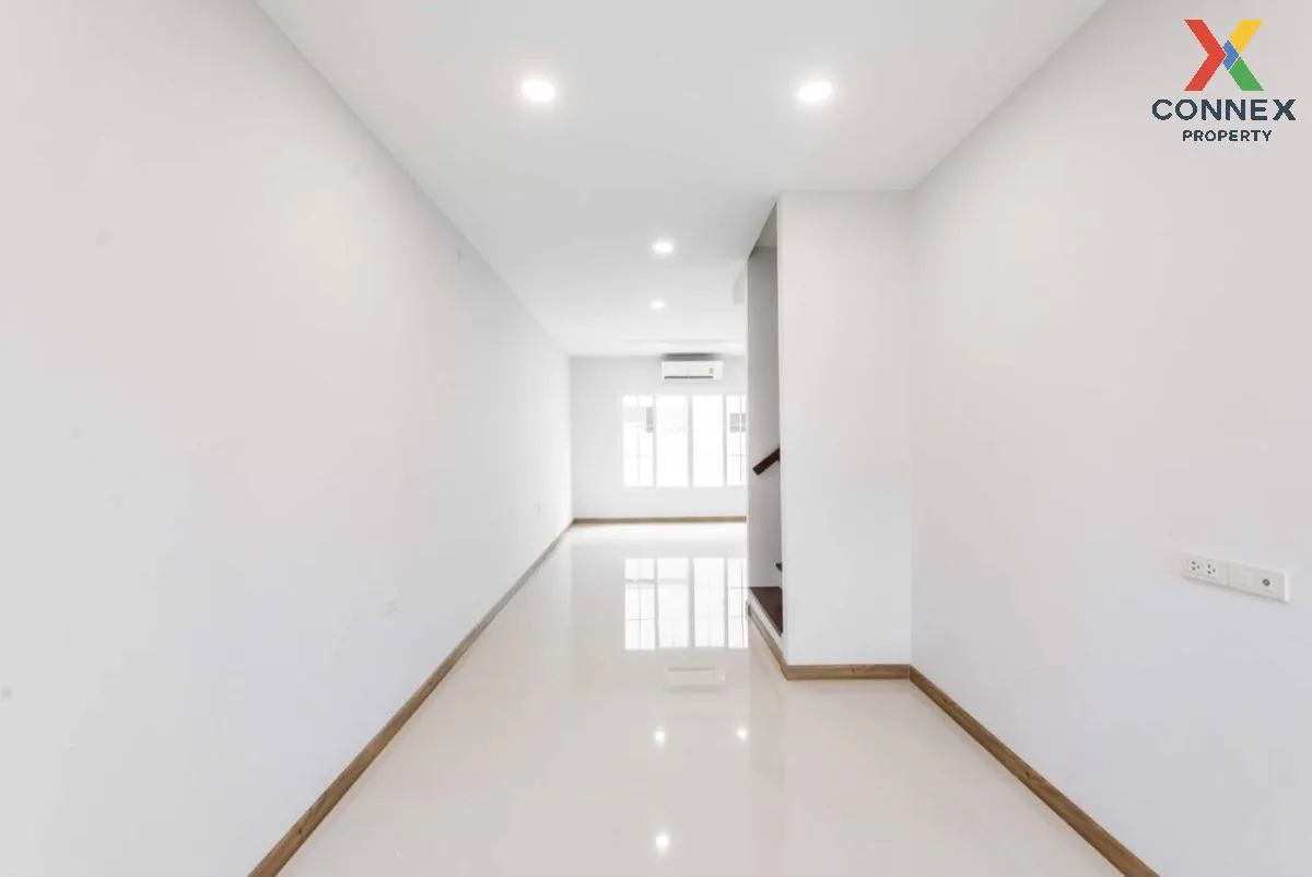 For Sale Townhouse/Townhome  , British Place Pinklao-Sai 5 , Bang For Sale Townhouse/Townhome  , British Place Pinklao-Sai 5 , Bang 4