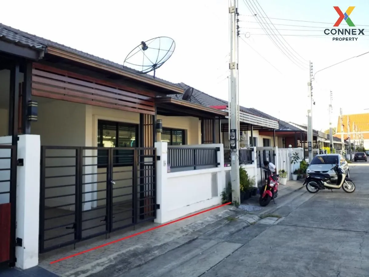 For Sale Townhouse/Townhome  , My Pround Panatnikom , Namatum , P 3
