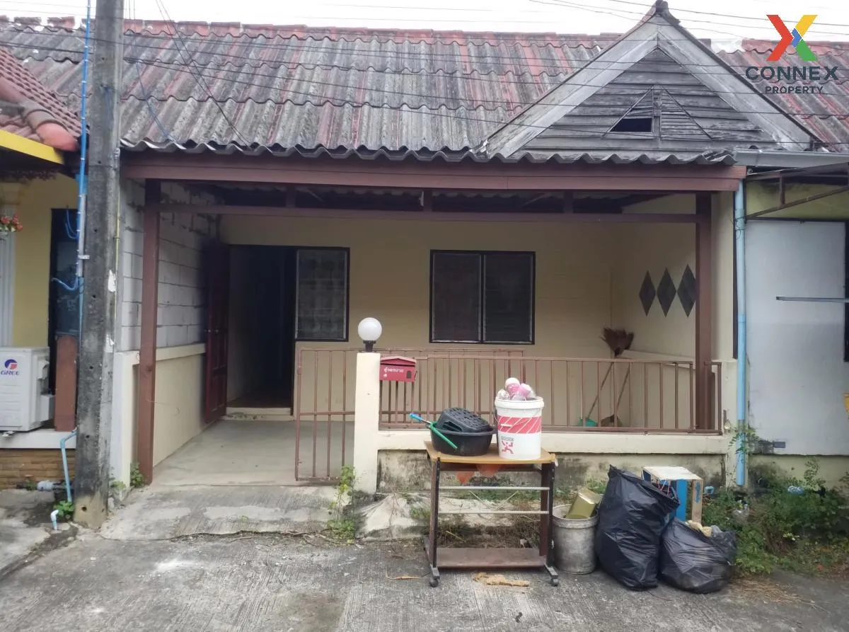 For Sale 1 - storey Townhouse 60 sq m. Sattahip Sukhumvit 45 Satt 1