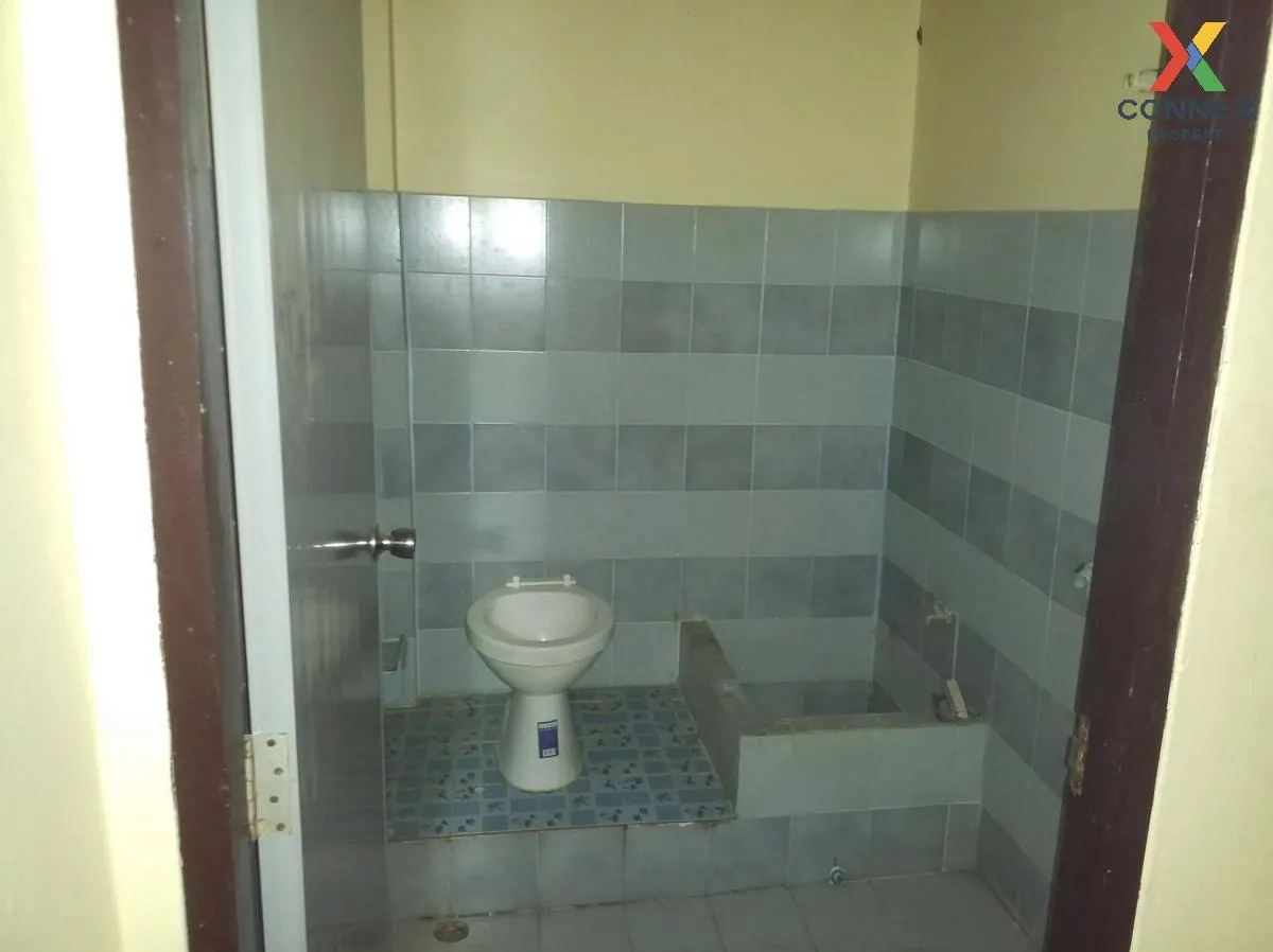 For Sale 1 - storey Townhouse 60 sq m. Sattahip Sukhumvit 45 Satt