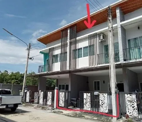 ขายทาวน์เฮ้าส์/ทาวน์โฮม  บ้านอุ่นไอรัก หนองไม้แดง-อมตะ หนองไม้แดง เมืองชลบุรี ชลบุรี CX-118899