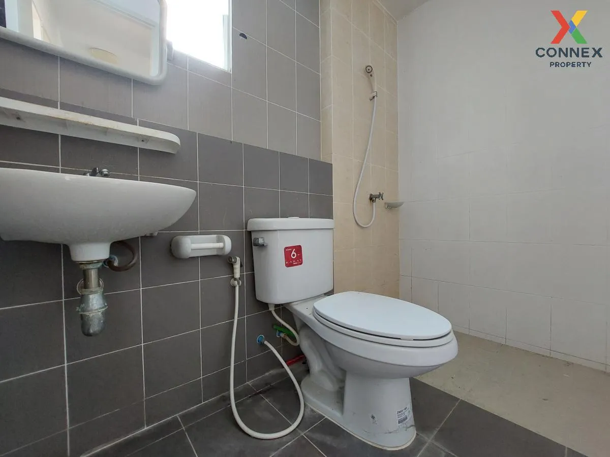 ขายทาวน์เฮ้าส์/ทาวน์โฮม  แฟมิลี่ซิตี้ พานทอง หนองกะขะ พานทอง ชลบุ