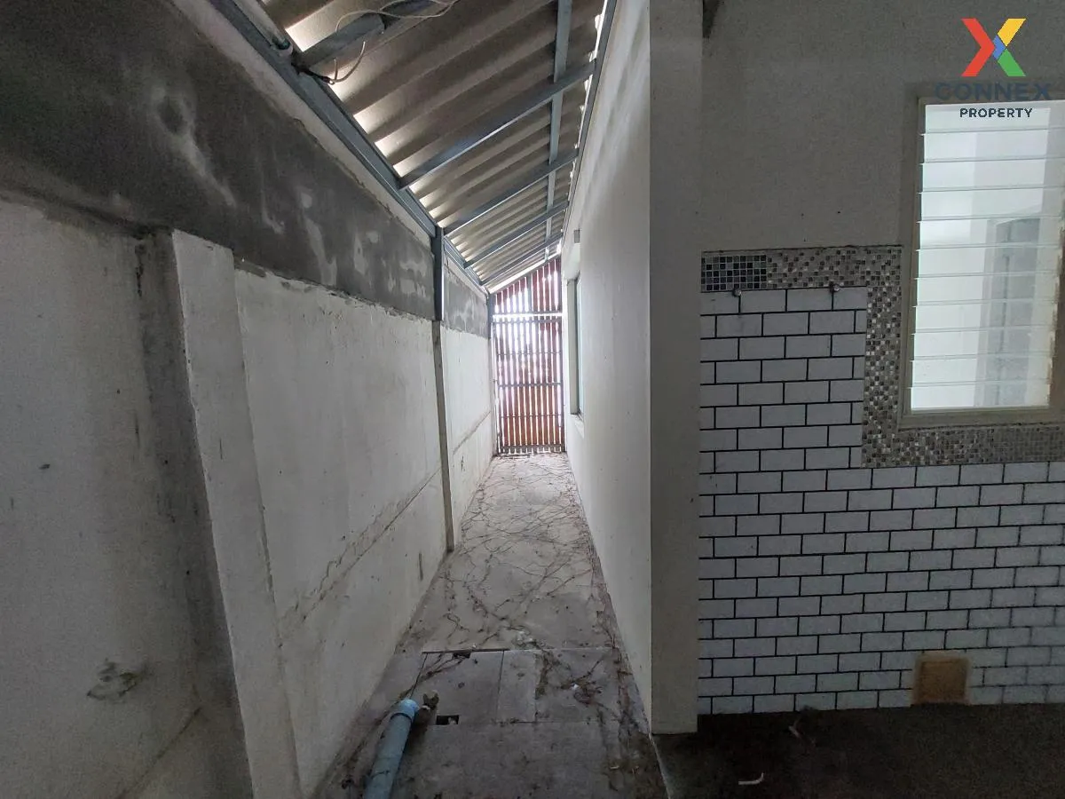 ขายทาวน์เฮ้าส์/ทาวน์โฮม  แฟมิลี่ซิตี้ พานทอง หนองกะขะ พานทอง ชลบุ