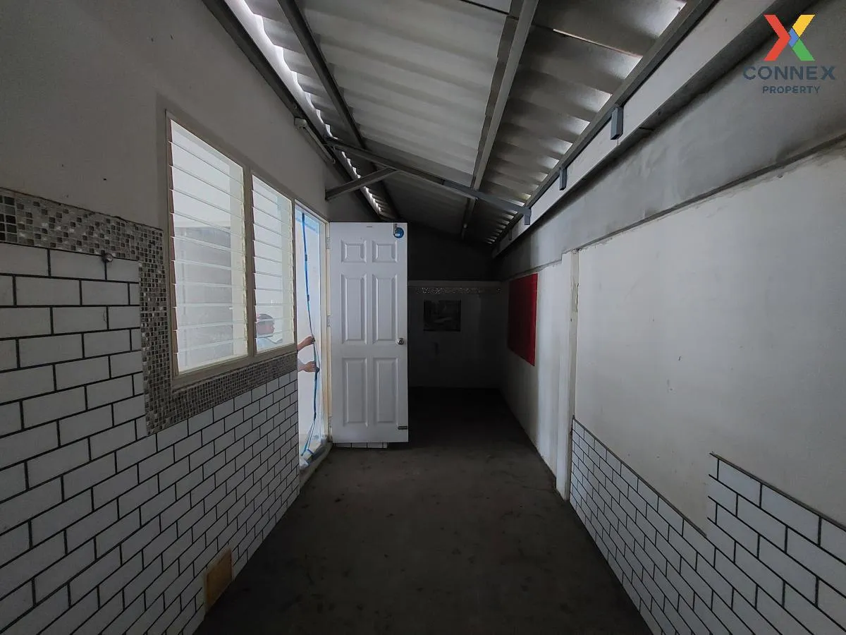 ขายทาวน์เฮ้าส์/ทาวน์โฮม  แฟมิลี่ซิตี้ พานทอง หนองกะขะ พานทอง ชลบุ