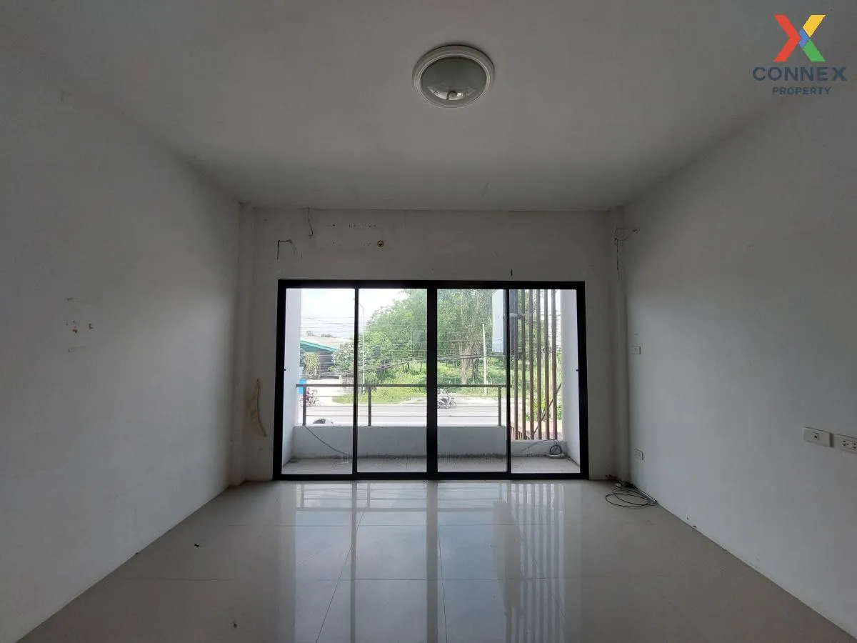 ขายทาวน์เฮ้าส์/ทาวน์โฮม  ไอวี่ เวิร์ค สำนักบก เมืองชลบุรี ชลบุรี 