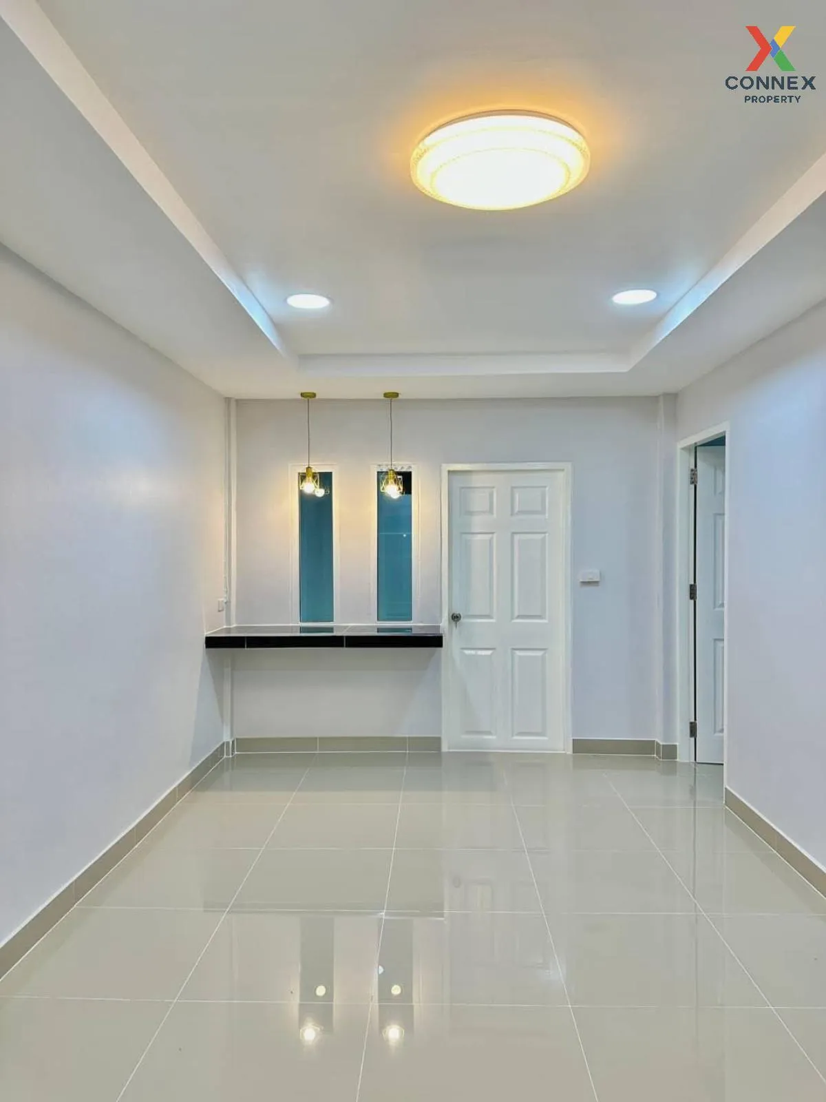ขายทาวน์เฮ้าส์/ทาวน์โฮม  บ้านปิยวรารมย์ 1 รีโนเวทใหม่ บางบัวทอง บ