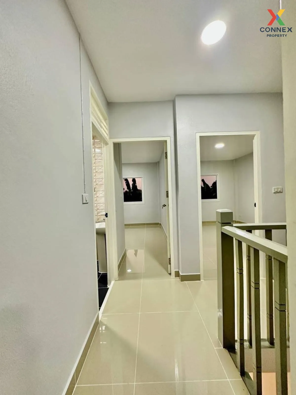 ขายทาวน์เฮ้าส์/ทาวน์โฮม  บ้านปิยวรารมย์ 1 รีโนเวทใหม่ บางบัวทอง บ