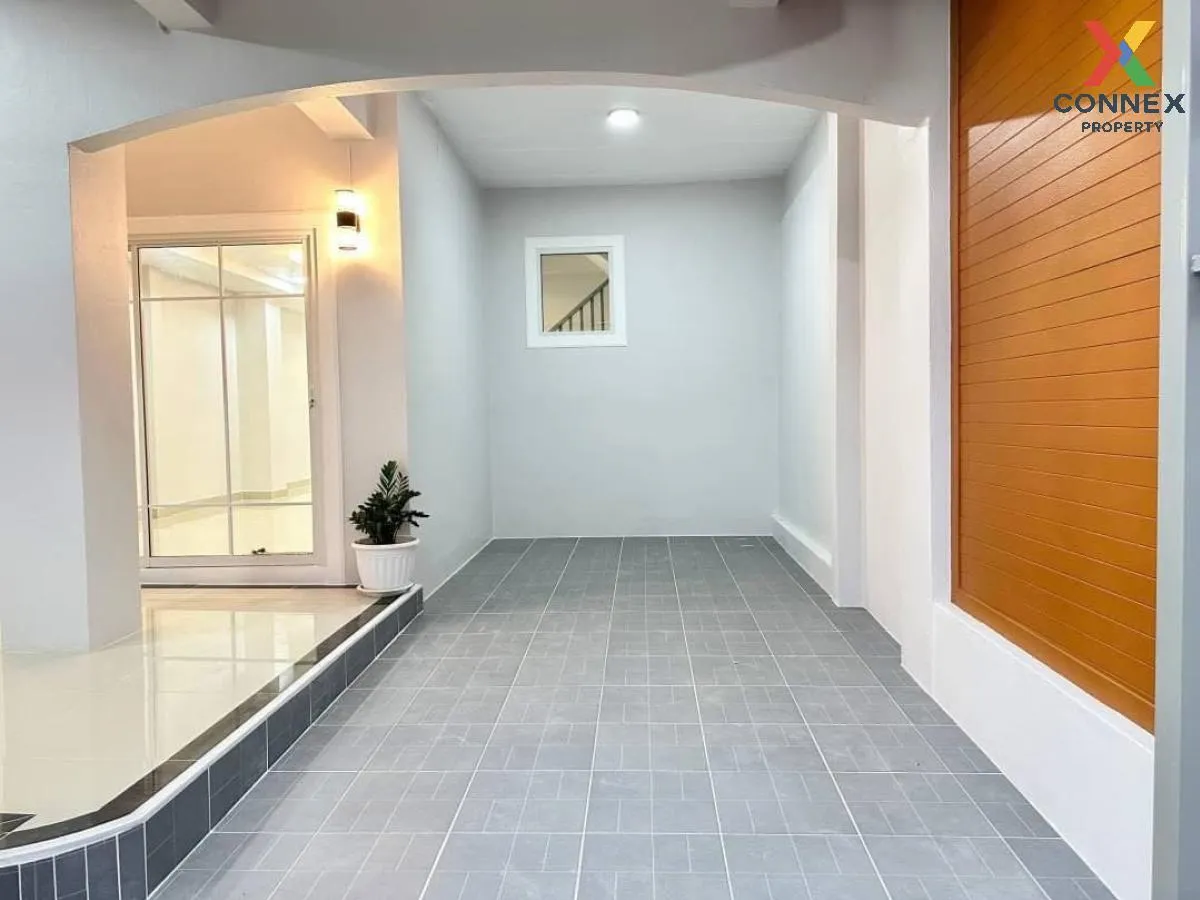 ขายทาวน์เฮ้าส์/ทาวน์โฮม  บ้านปิยวรารมย์ 1 รีโนเวทใหม่ บางบัวทอง บ 4