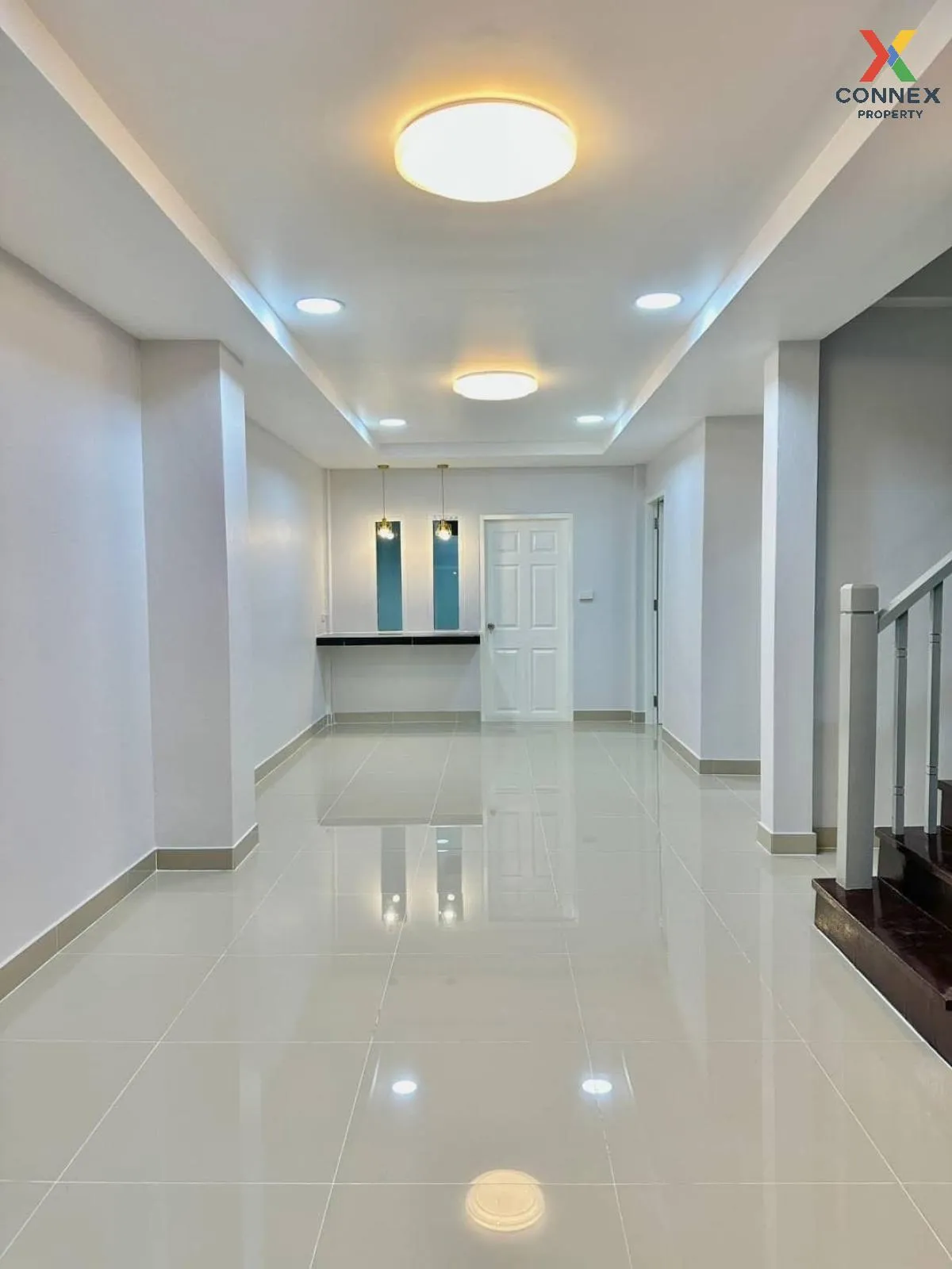 ขายทาวน์เฮ้าส์/ทาวน์โฮม  บ้านปิยวรารมย์ 1 รีโนเวทใหม่ บางบัวทอง บ