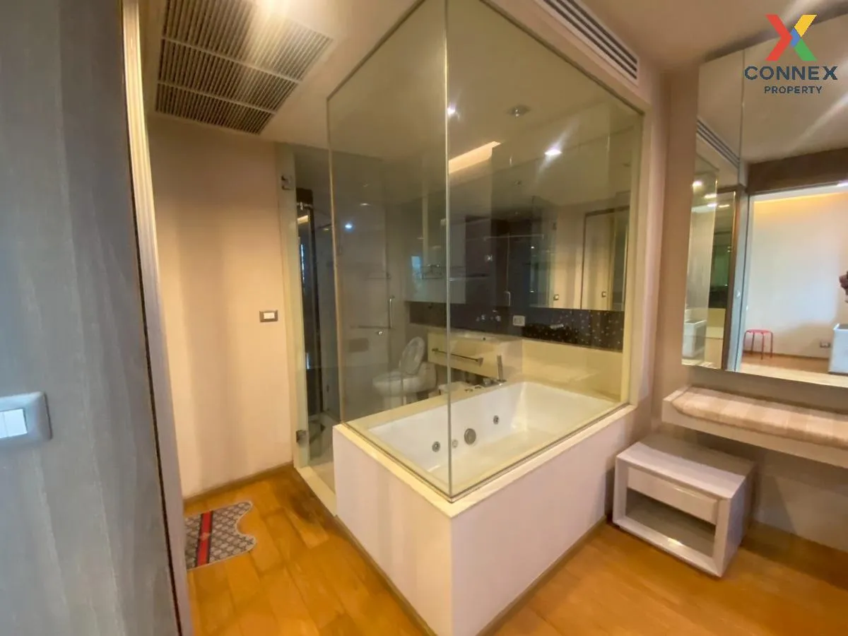 For Rent Condo , The Address Sathorn , BTS-Saint Louis , Silom ,  2