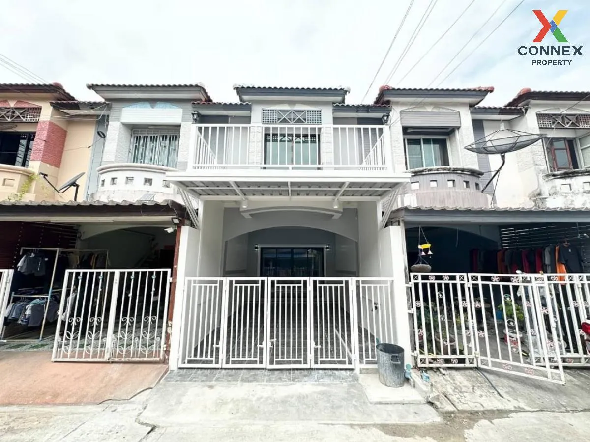 ขายทาวน์เฮ้าส์/ทาวน์โฮม  ปิยวรารมย์ 2 รีโนเวทใหม่ ไทรน้อย ไทรน้อย 1