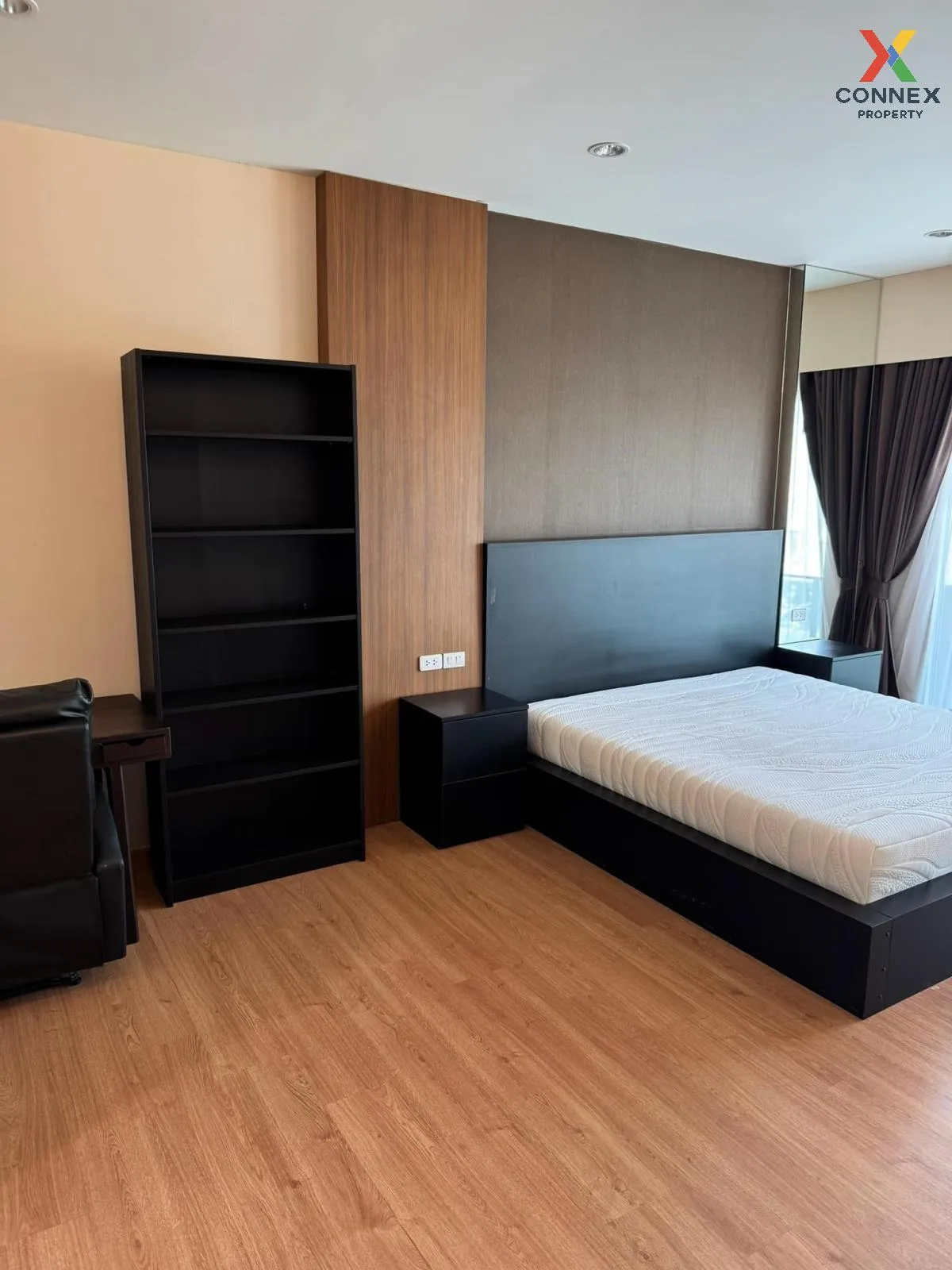 ขายทาวน์เฮ้าส์/ทาวน์โฮม  เดอะ แพลนท์ ซิตี้ แจ้งวัฒนะ ห้องมุม บ้าน