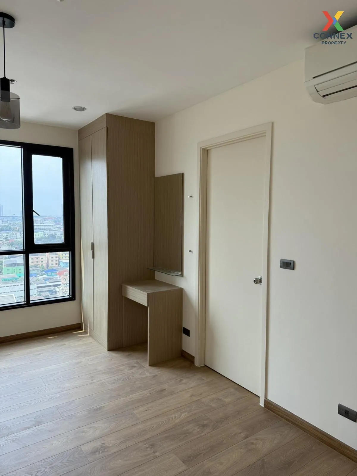 ขายคอนโด  ฟิวส์ สาทร - ตากสิน BTS-วงเวียนใหญ่ บางลำภูล่าง เขต คลอ 3