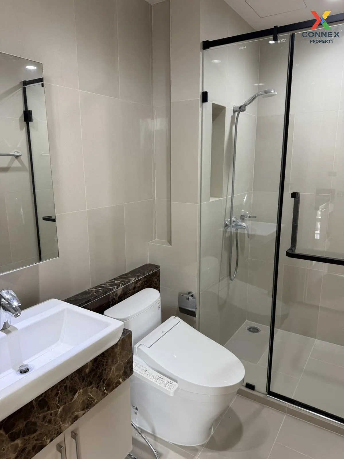 ขายคอนโด  ฟิวส์ สาทร - ตากสิน BTS-วงเวียนใหญ่ บางลำภูล่าง เขต คลอ