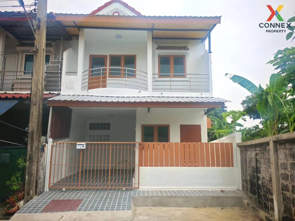 For Sale Townhouse/Townhome  , Feung Fah Villa 11 Phase 4 , corne For Sale Townhouse/Townhome  , Feung Fah Villa 11 Phase 4 , corne 1