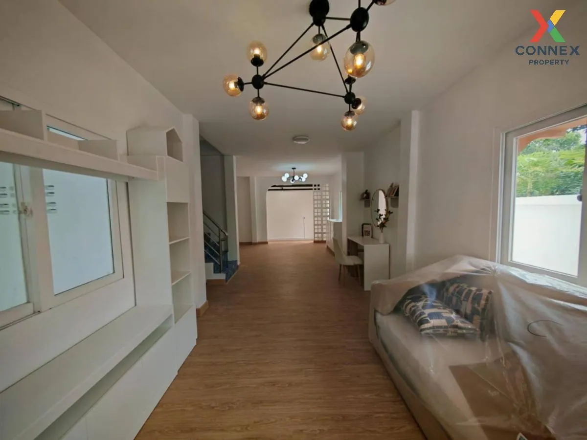 For Sale Townhouse/Townhome  , Feung Fah Villa 11 Phase 4 , corne For Sale Townhouse/Townhome  , Feung Fah Villa 11 Phase 4 , corne 3