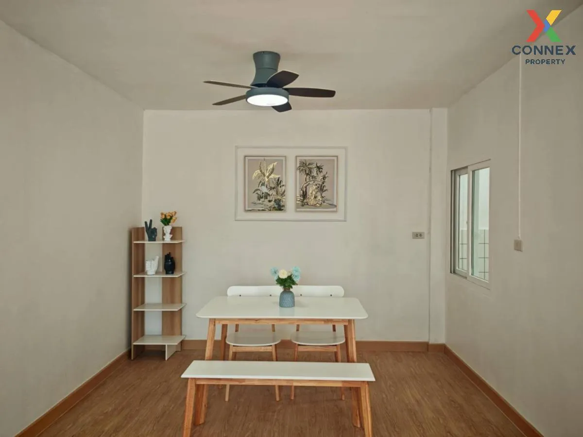 For Sale Townhouse/Townhome  , Feung Fah Villa 11 Phase 4 , corne For Sale Townhouse/Townhome  , Feung Fah Villa 11 Phase 4 , corne