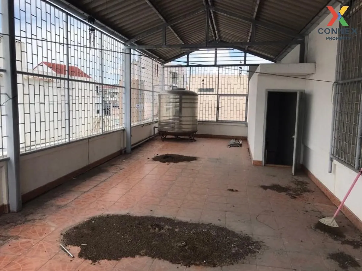 For Sale Commercial building 3 floors 192 sq m. Hua Hin Prachuap 