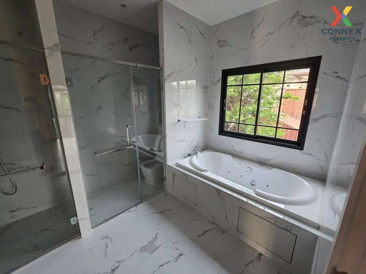 ขายบ้าน  ชีวาวัลย์ ปิ่นเกล้า - สาทร บางระมาด เขต ตลิ่งชัน กรุงเทพ