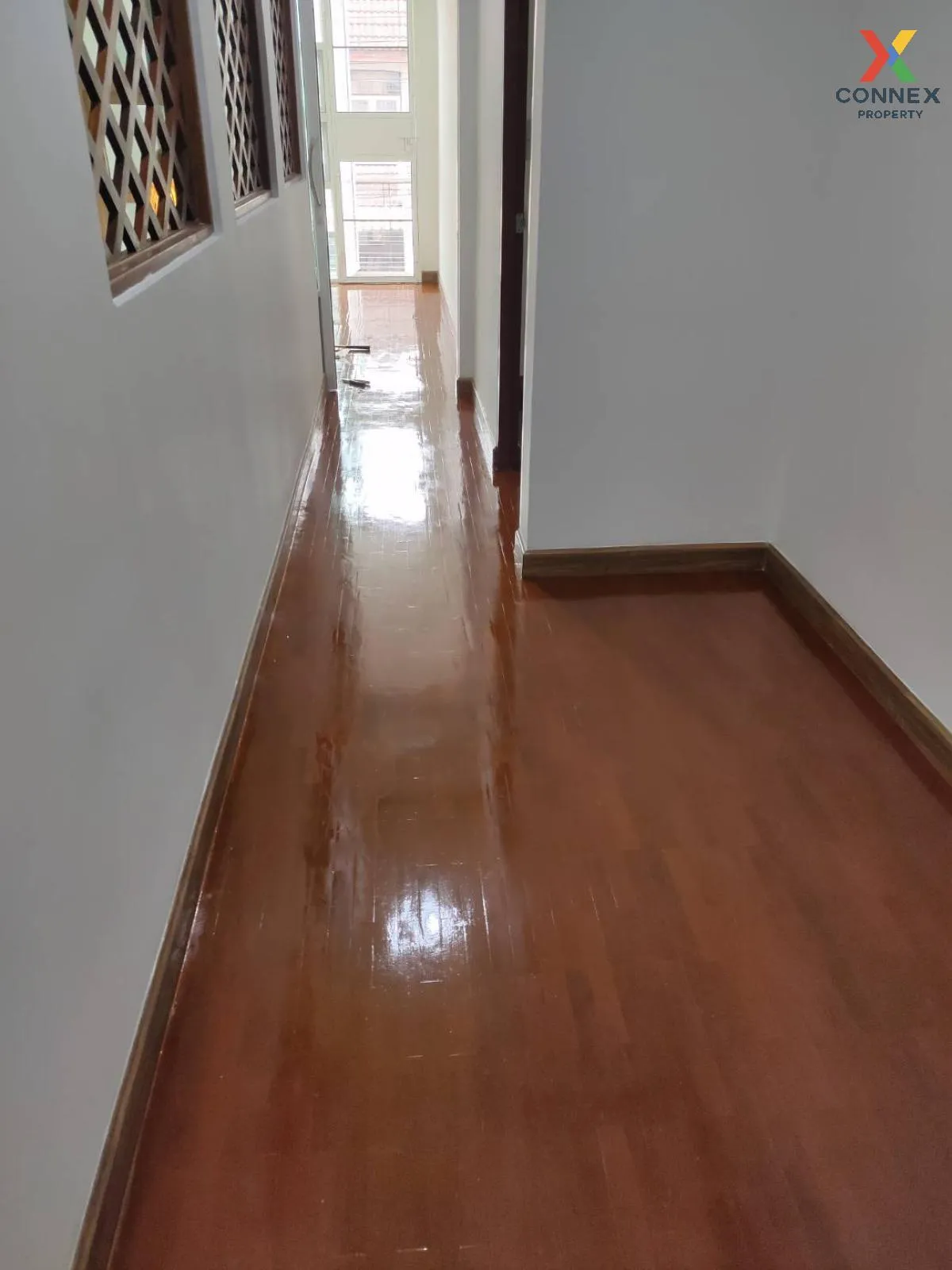 For Sale Townhouse/Townhome  , Baan Sukkasem Villa 2 , Bang Kho L