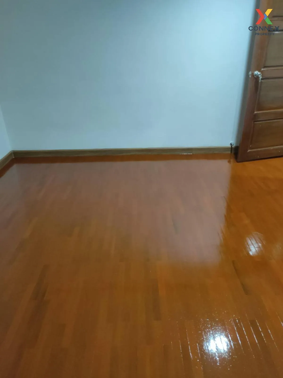 For Sale Townhouse/Townhome  , Baan Sukkasem Villa 2 , Bang Kho L