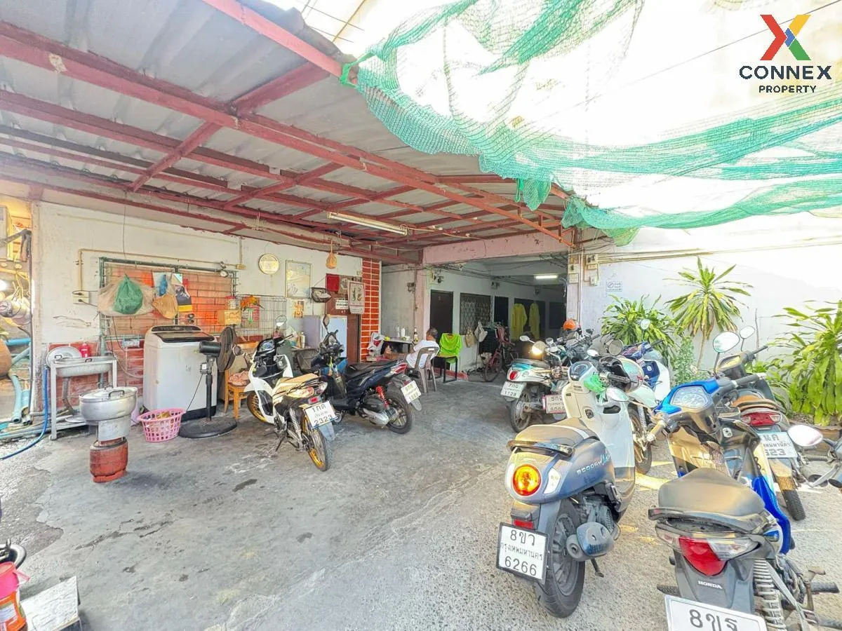 For Sale Apartment Building Soi Nonthri 14 , Duplex , wide fronta