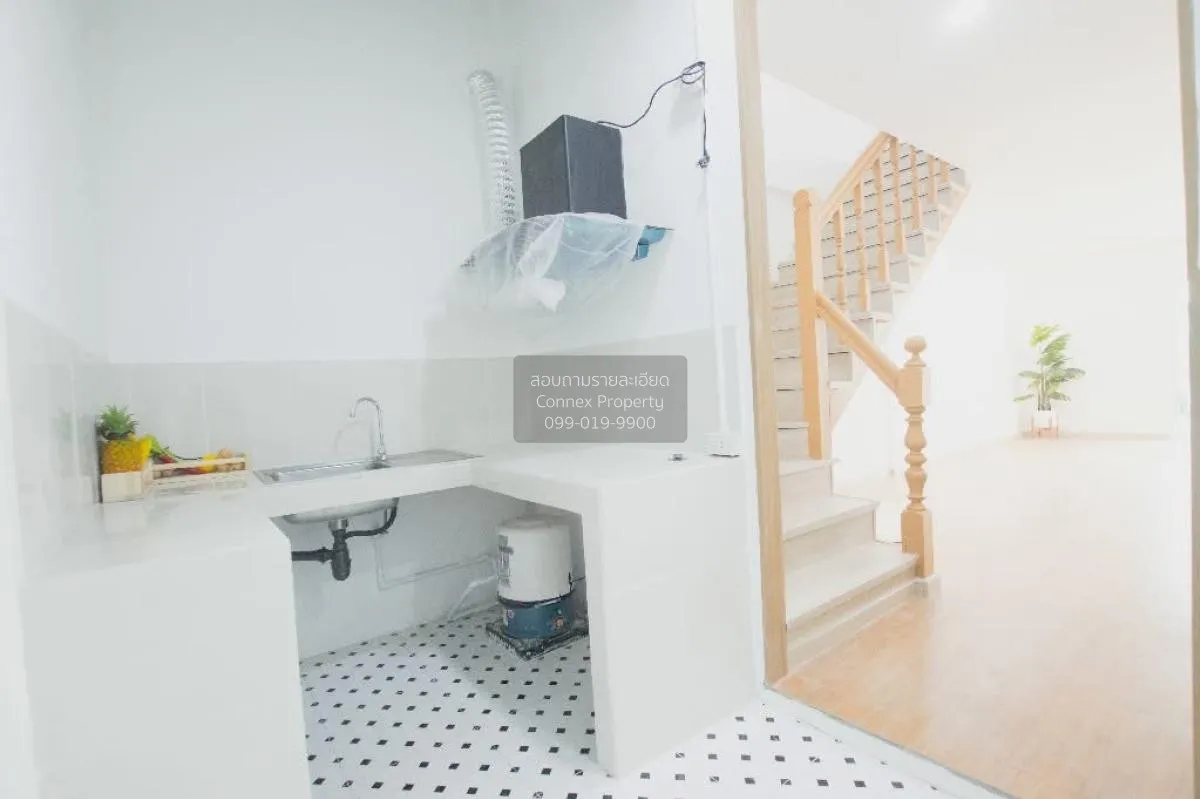 For Sale Townhouse/Townhome  , Amarin Niwet 3 Plan 3 , newly reno