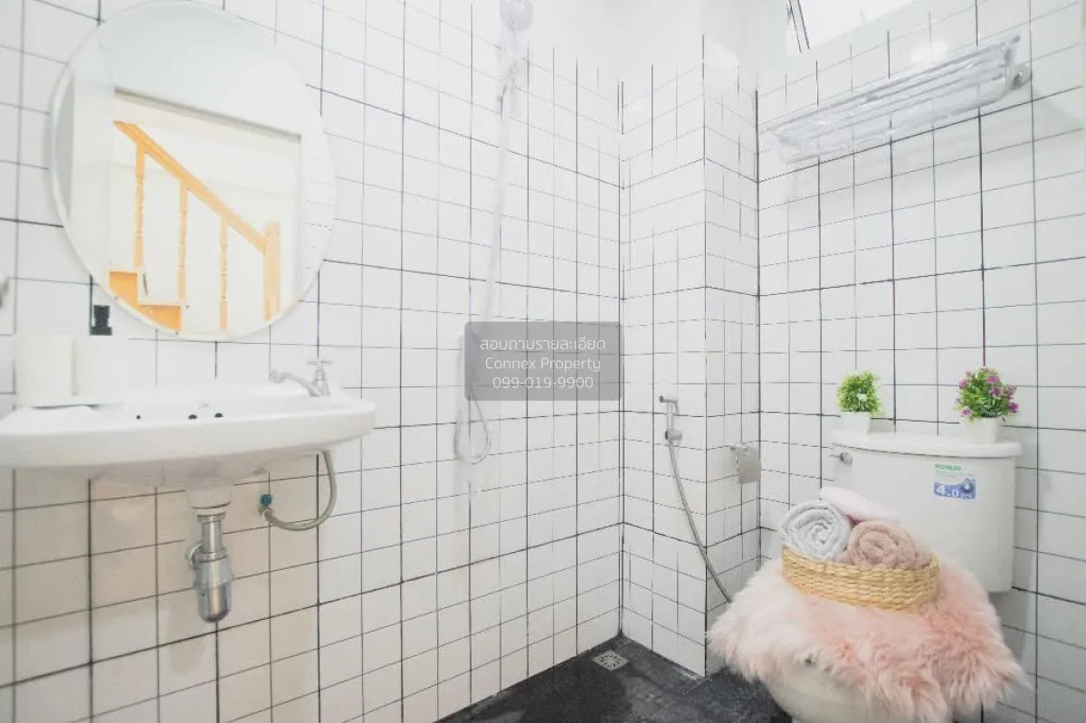 For Sale Townhouse/Townhome  , Amarin Niwet 3 Plan 3 , newly reno