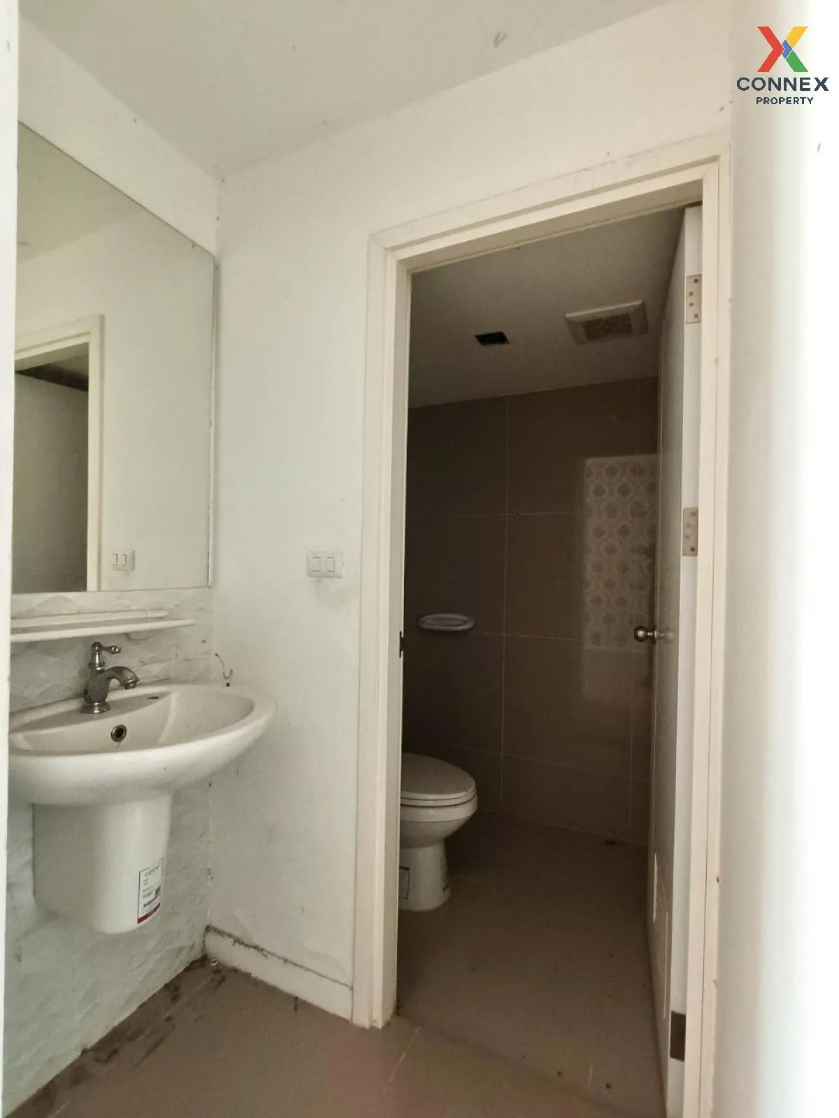 For Sale Townhouse/Townhome  , Pruksa Ville 99 Phetkasem 91-93 ,  For Sale Townhouse/Townhome  , Pruksa Ville 99 Phetkasem 91-93 ,