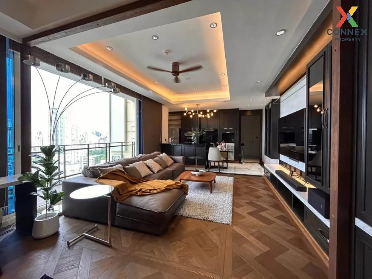 เช่าคอนโด  รอยซ์ ไพรเวท เรสซิเดนซ์ BTS-พร้อมพงษ์ คลองเตยเหนือ เขต 1