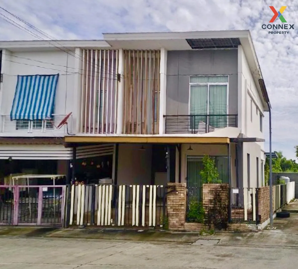 For Sale Townhouse/Townhome  , BAAN PRUKSA 86/2 LADKRABANG – SUVA 1