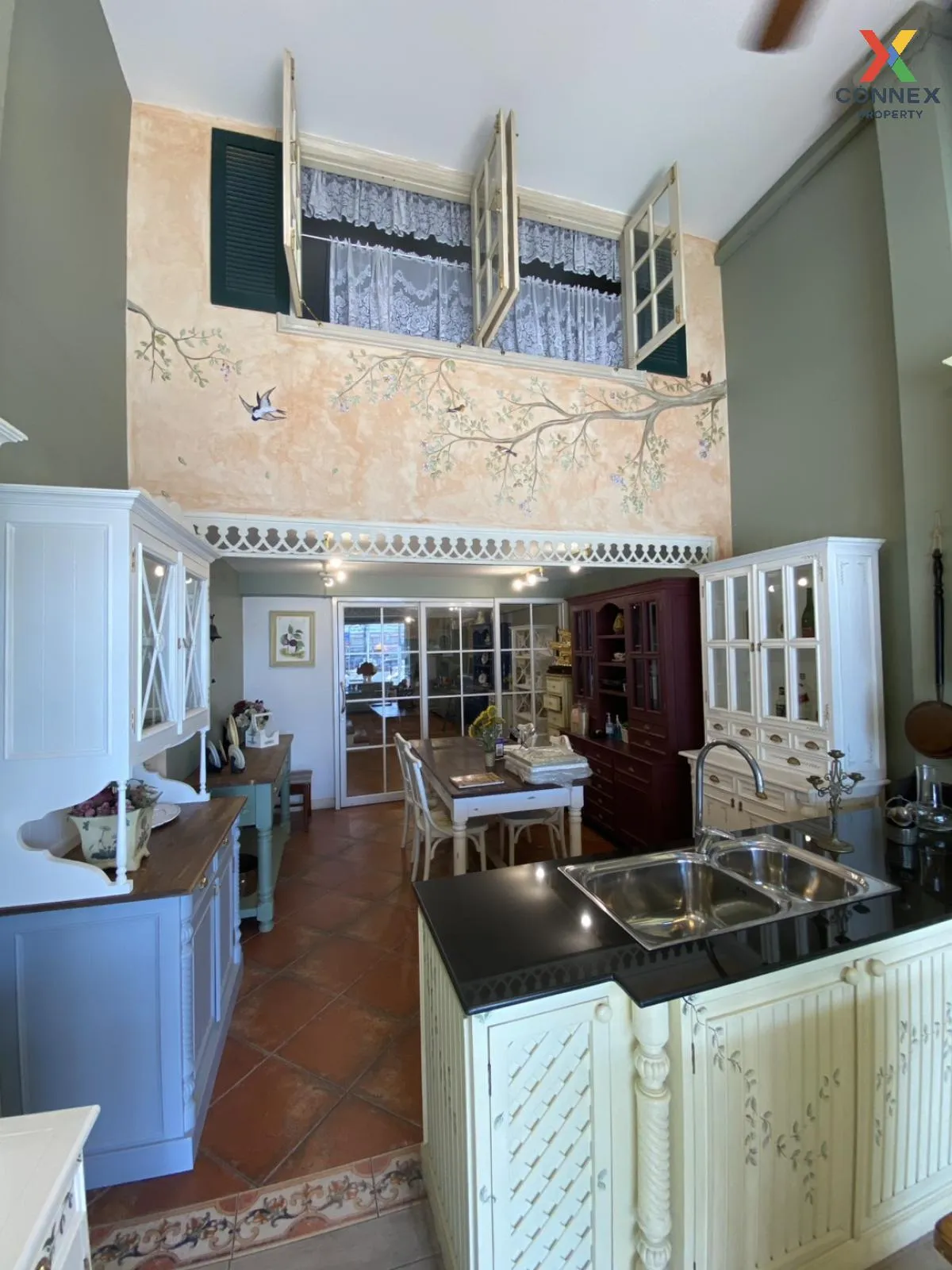 For Sale 4-storey commercial building, Srinakarin Road , Samrong  3