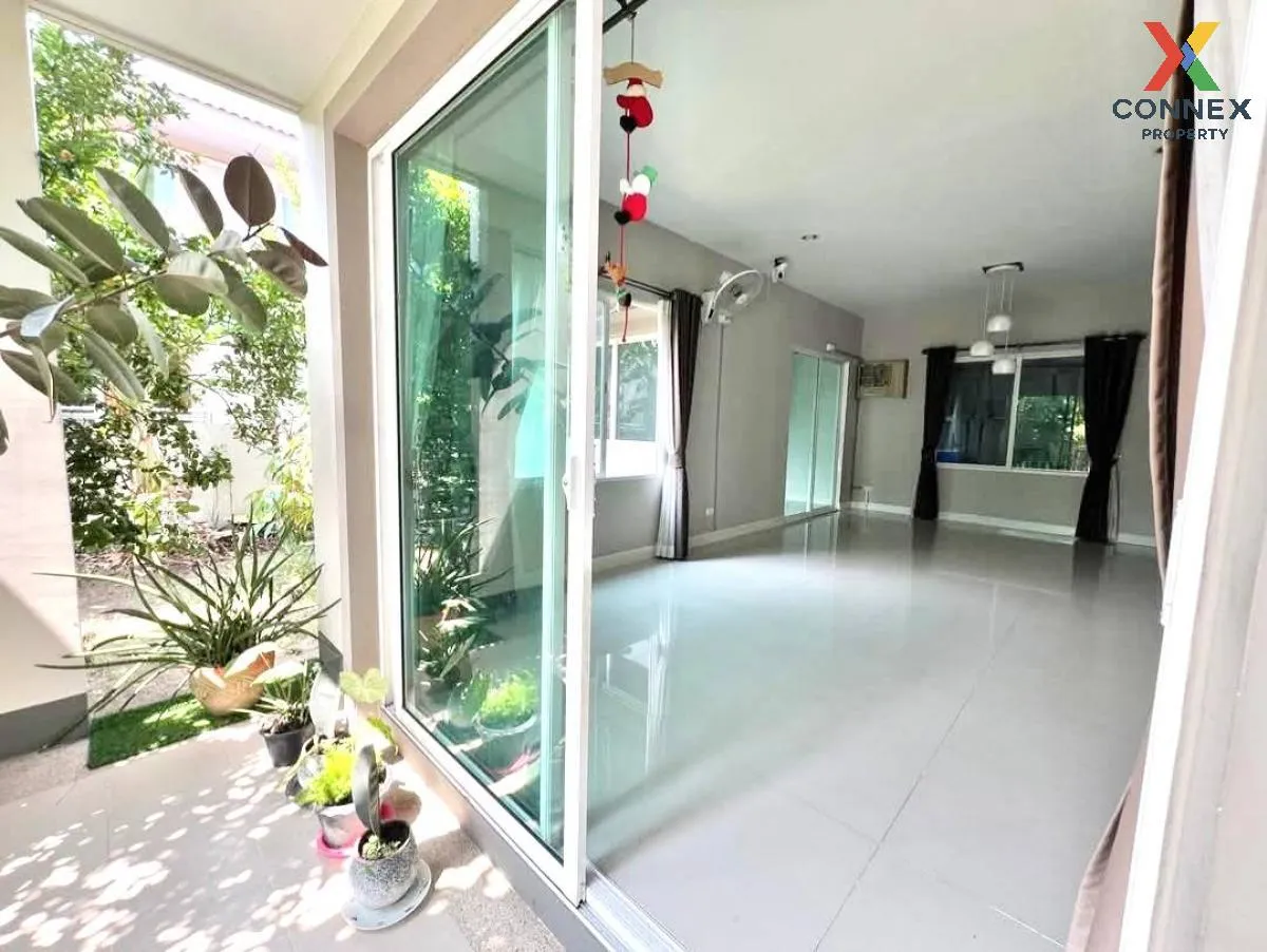 For Sale House , Kanasiri Chaiyaphruek - Wongwaen , wide frontage 3