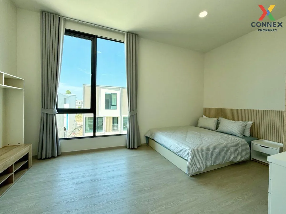 เช่าทาวน์เฮ้าส์/ทาวน์โฮม  อัลติจูด คราฟ บางนา บางแก้ว บางพลี สมุท