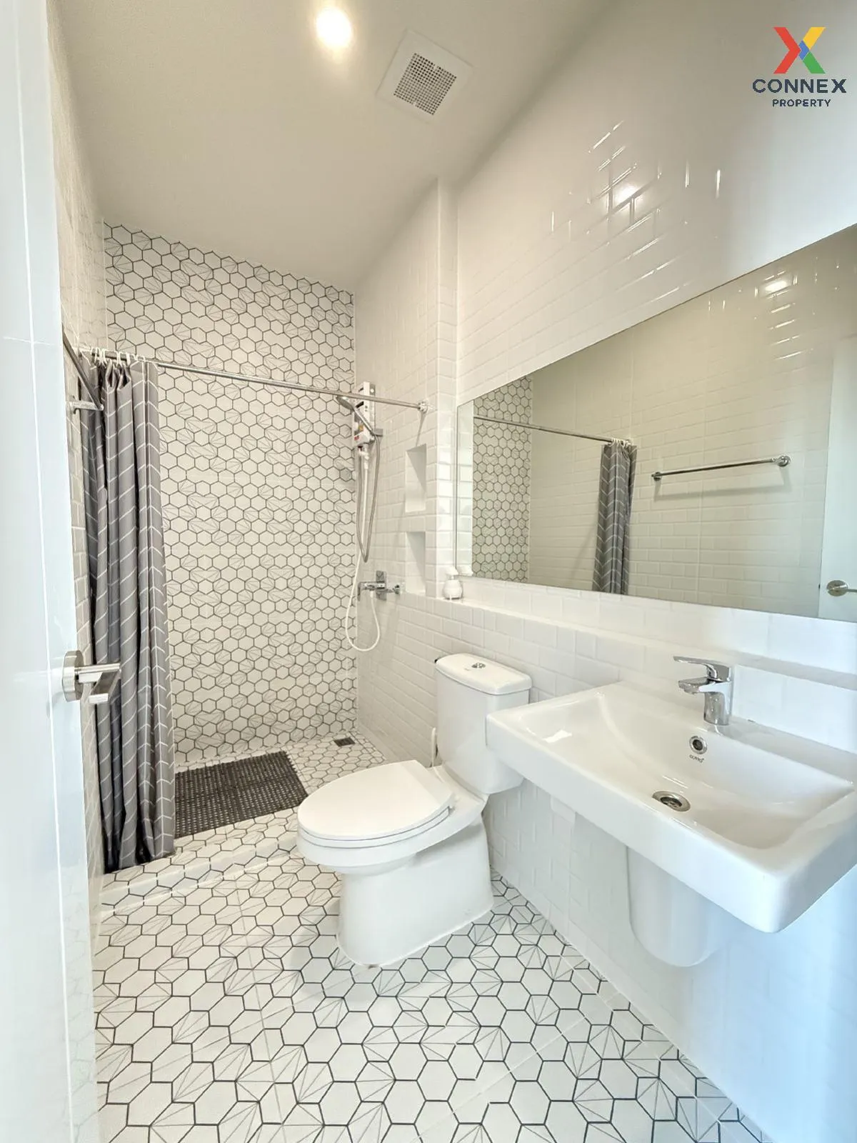 เช่าทาวน์เฮ้าส์/ทาวน์โฮม  อัลติจูด คราฟ บางนา บางแก้ว บางพลี สมุท