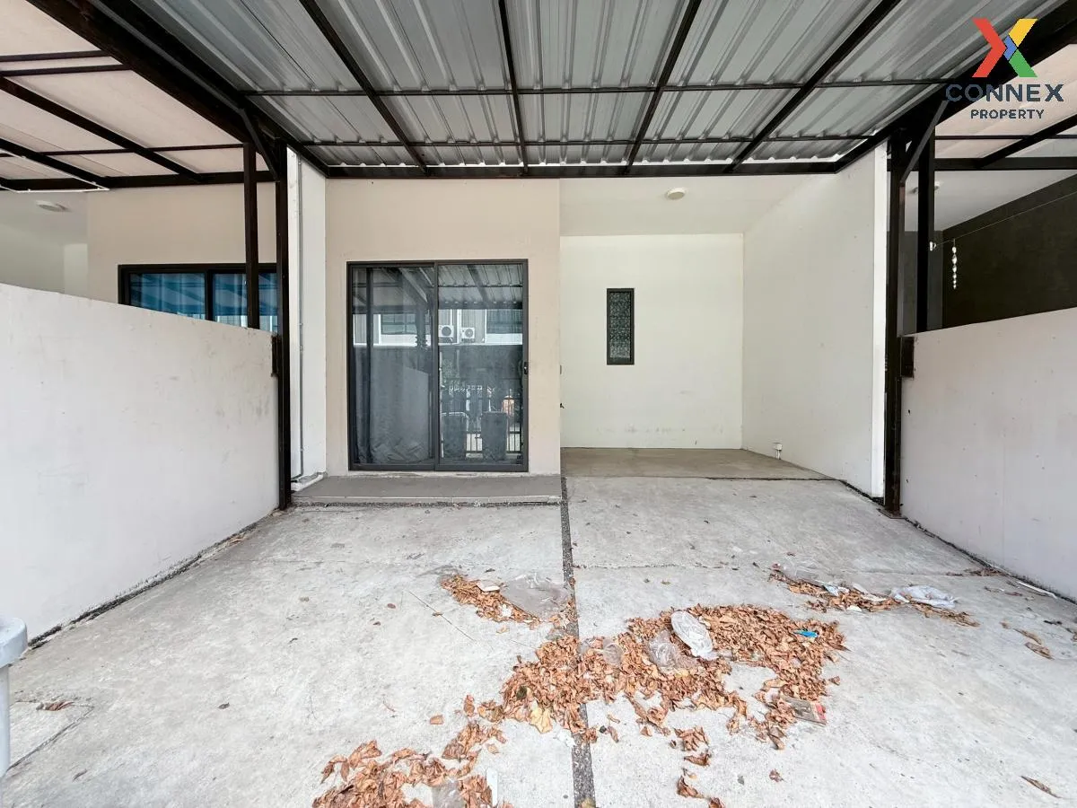 ขายทาวน์เฮ้าส์/ทาวน์โฮม  พาทิโอ บางนา - วงแหวน ราชาเทวะ บางพลี สม 4