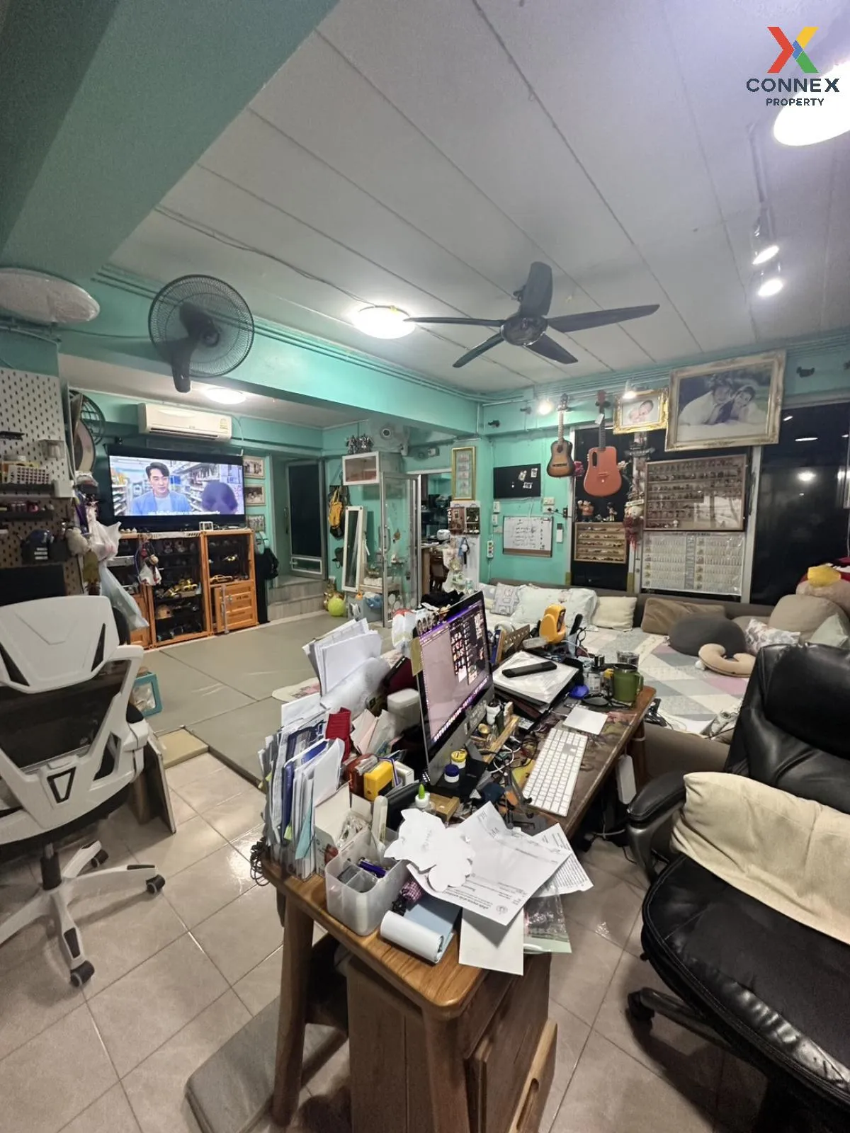 For Rent  3-storey commercial building, Tha Chang , Tha Chang , M For Rent  3-storey commercial building, Tha Chang , Tha Chang , M 4