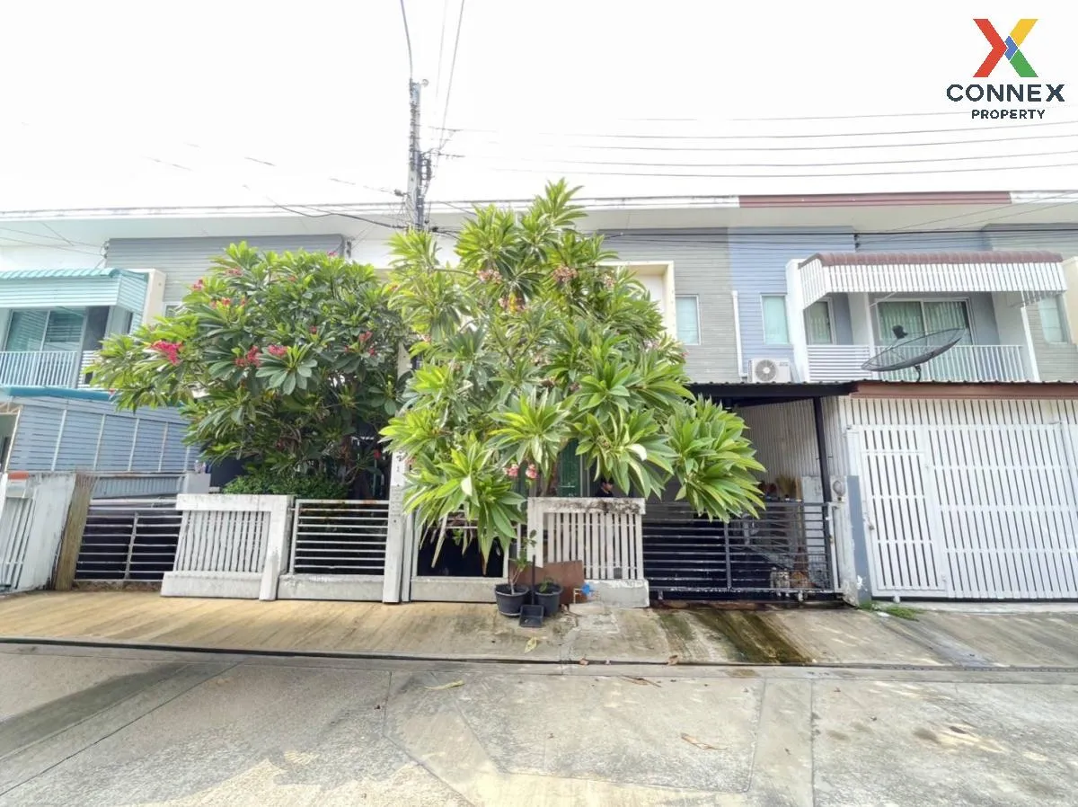 For Sale Townhouse/Townhome  , The Connect Suksawat 26 , Bang Mot 1