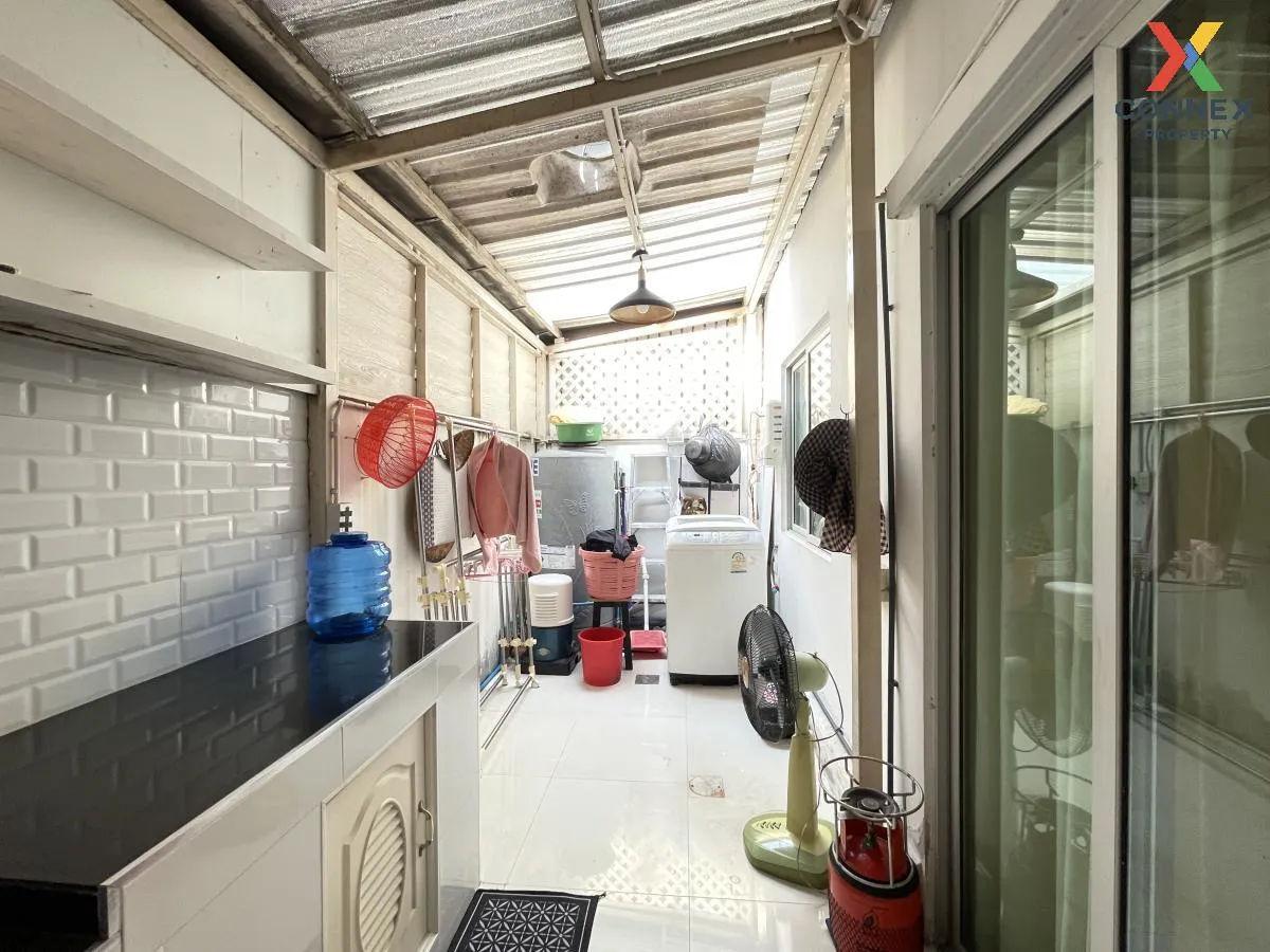 For Sale Townhouse/Townhome  , The Connect Suksawat 26 , Bang Mot