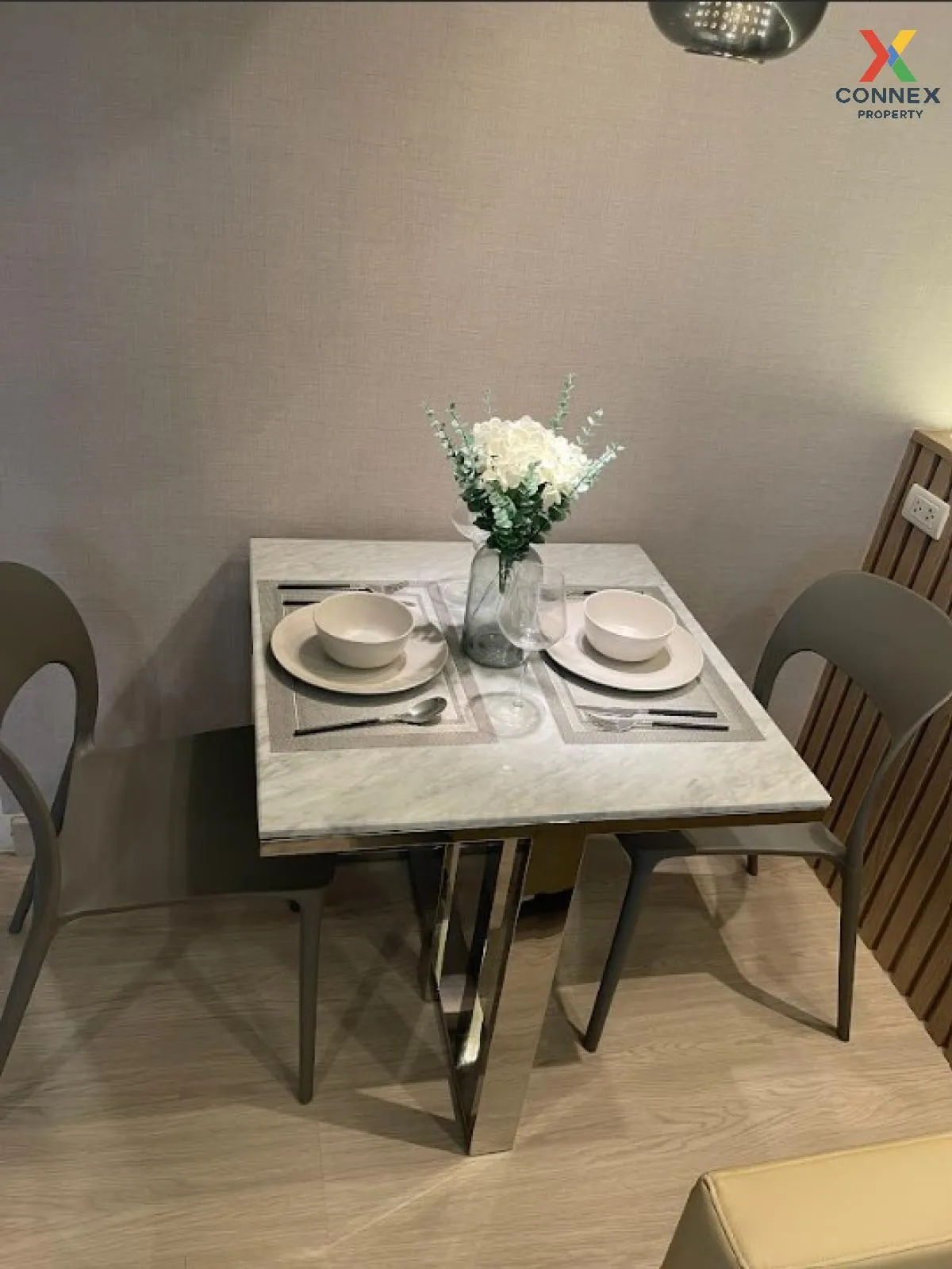 For Rent Condo , The Light New York , corner unit , BTS-Punnawith