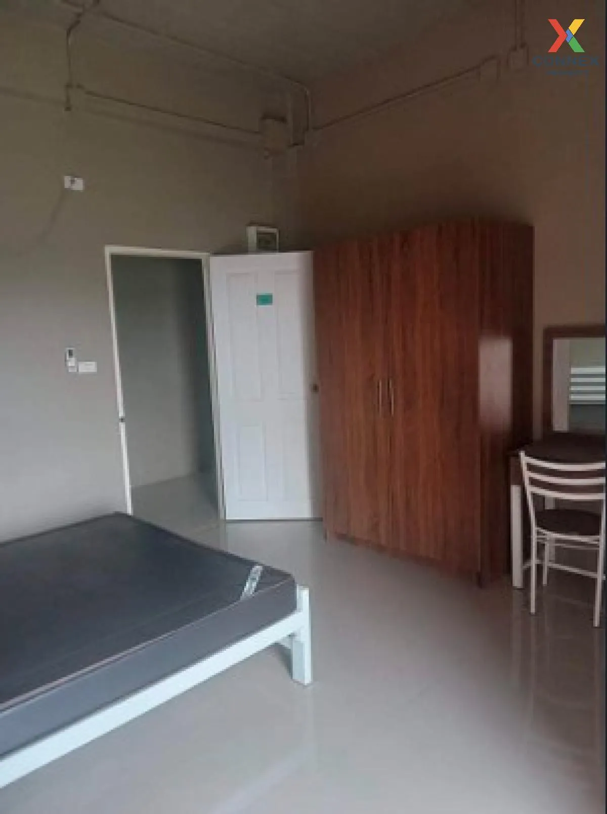 For Sale 3 - storey apartment 50 rooms 21 sq m per room Nakhon Pa