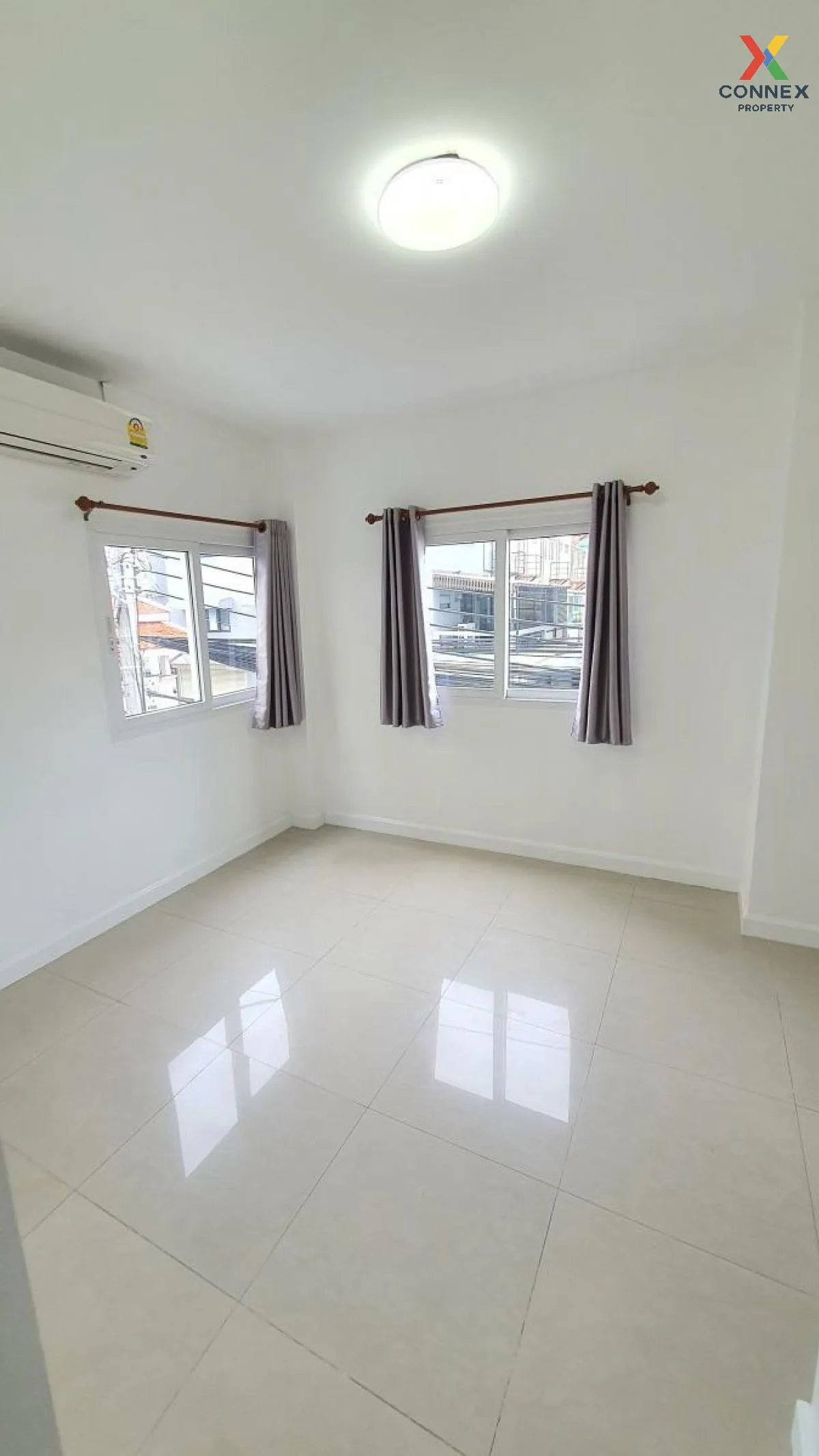 For Rent Townhouse/Townhome  , Home In Town Paholyothin 73 , BTS- For Rent Townhouse/Townhome  , Home In Town Paholyothin 73 , BTS-