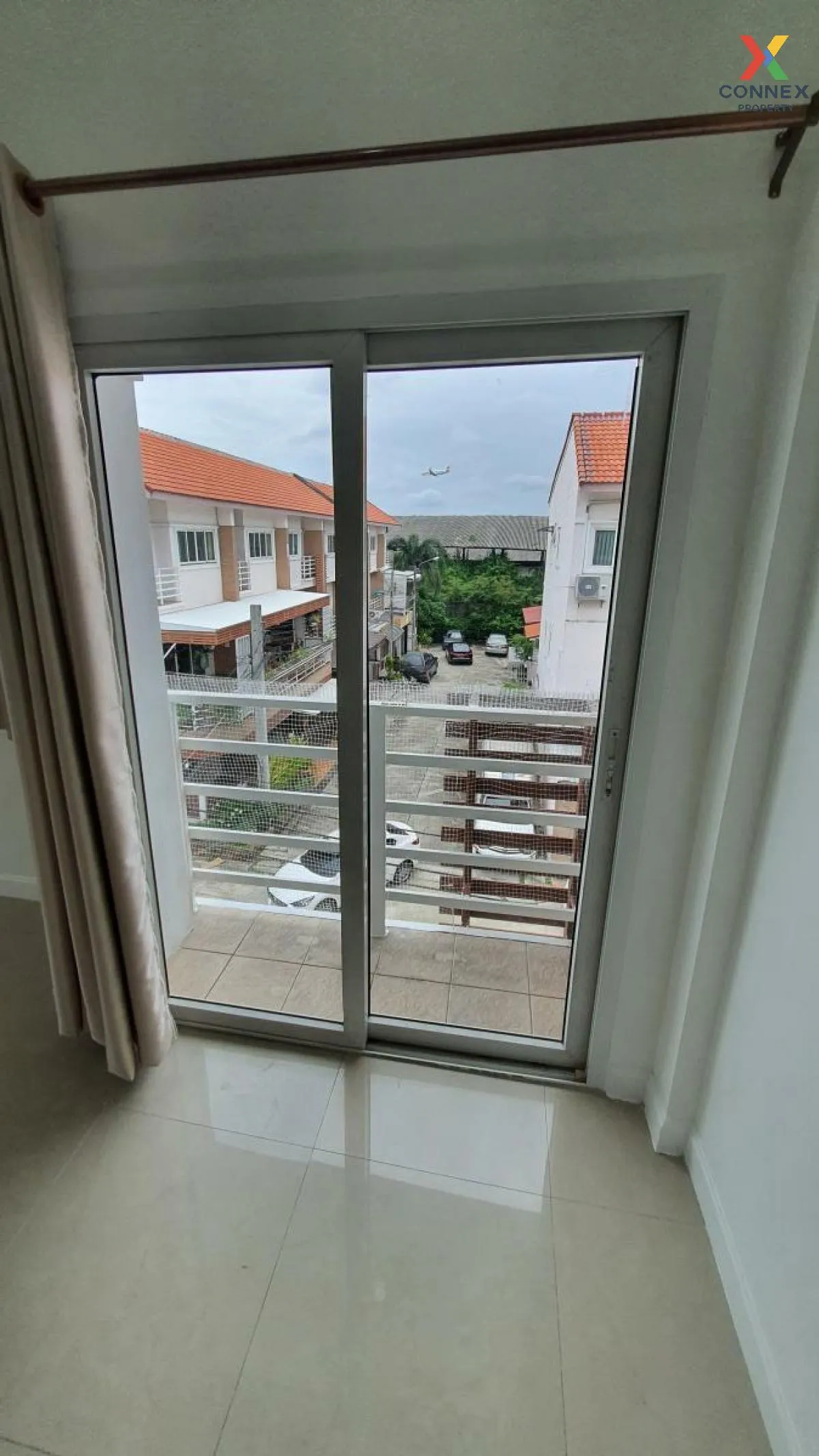 For Rent Townhouse/Townhome  , Home In Town Paholyothin 73 , BTS- For Rent Townhouse/Townhome  , Home In Town Paholyothin 73 , BTS-