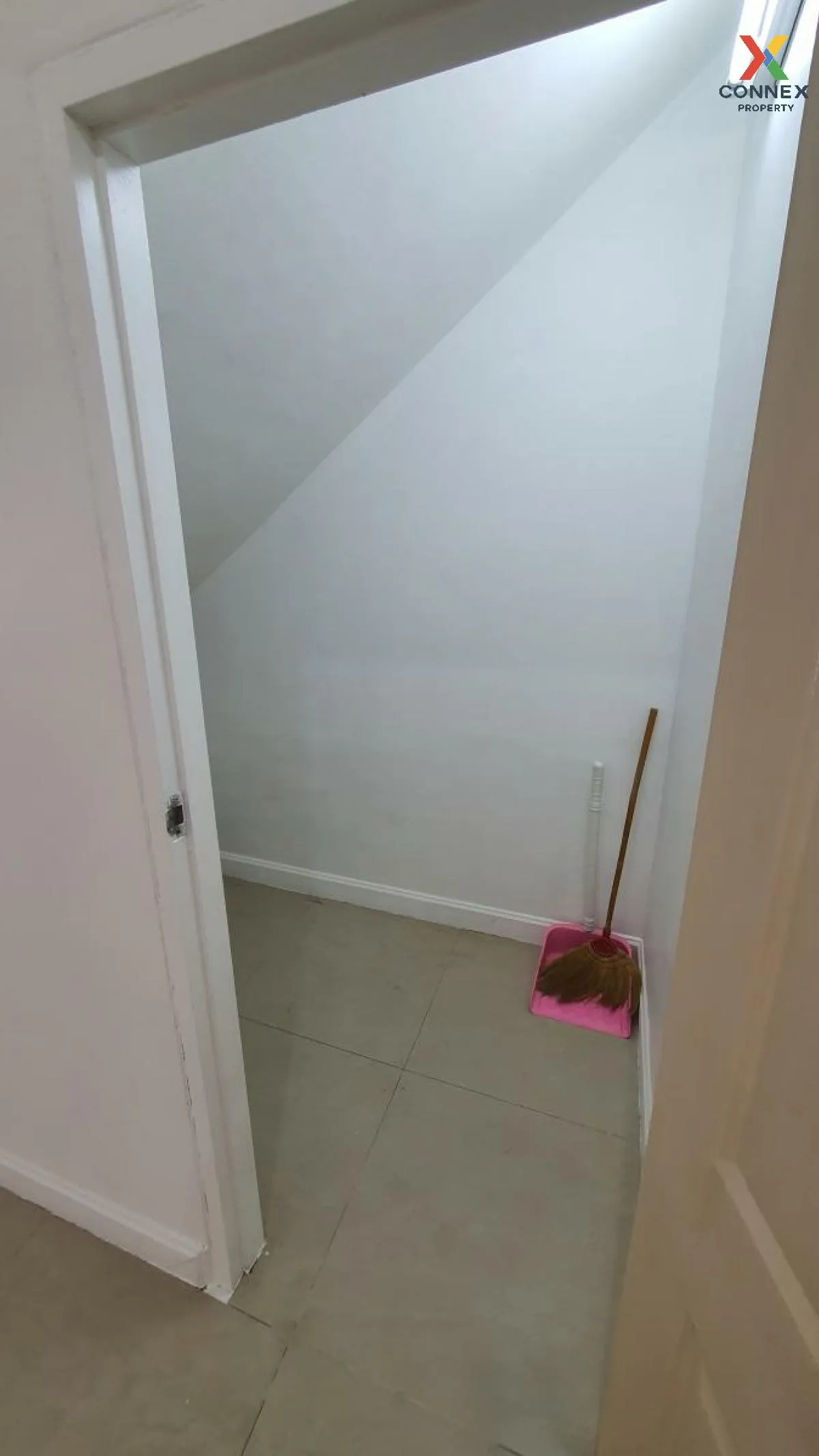 For Rent Townhouse/Townhome  , Home In Town Paholyothin 73 , BTS- For Rent Townhouse/Townhome  , Home In Town Paholyothin 73 , BTS-