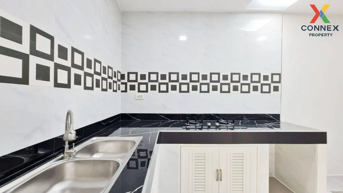 For Sale Townhouse/Townhome  , Pruksa Ville 43 Rama 5-Nakhon In , For Sale Townhouse/Townhome  , Pruksa Ville 43 Rama 5-Nakhon In ,