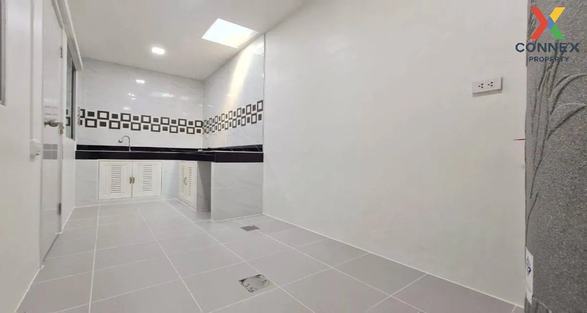 For Sale Townhouse/Townhome  , Pruksa Ville 43 Rama 5-Nakhon In , For Sale Townhouse/Townhome  , Pruksa Ville 43 Rama 5-Nakhon In ,