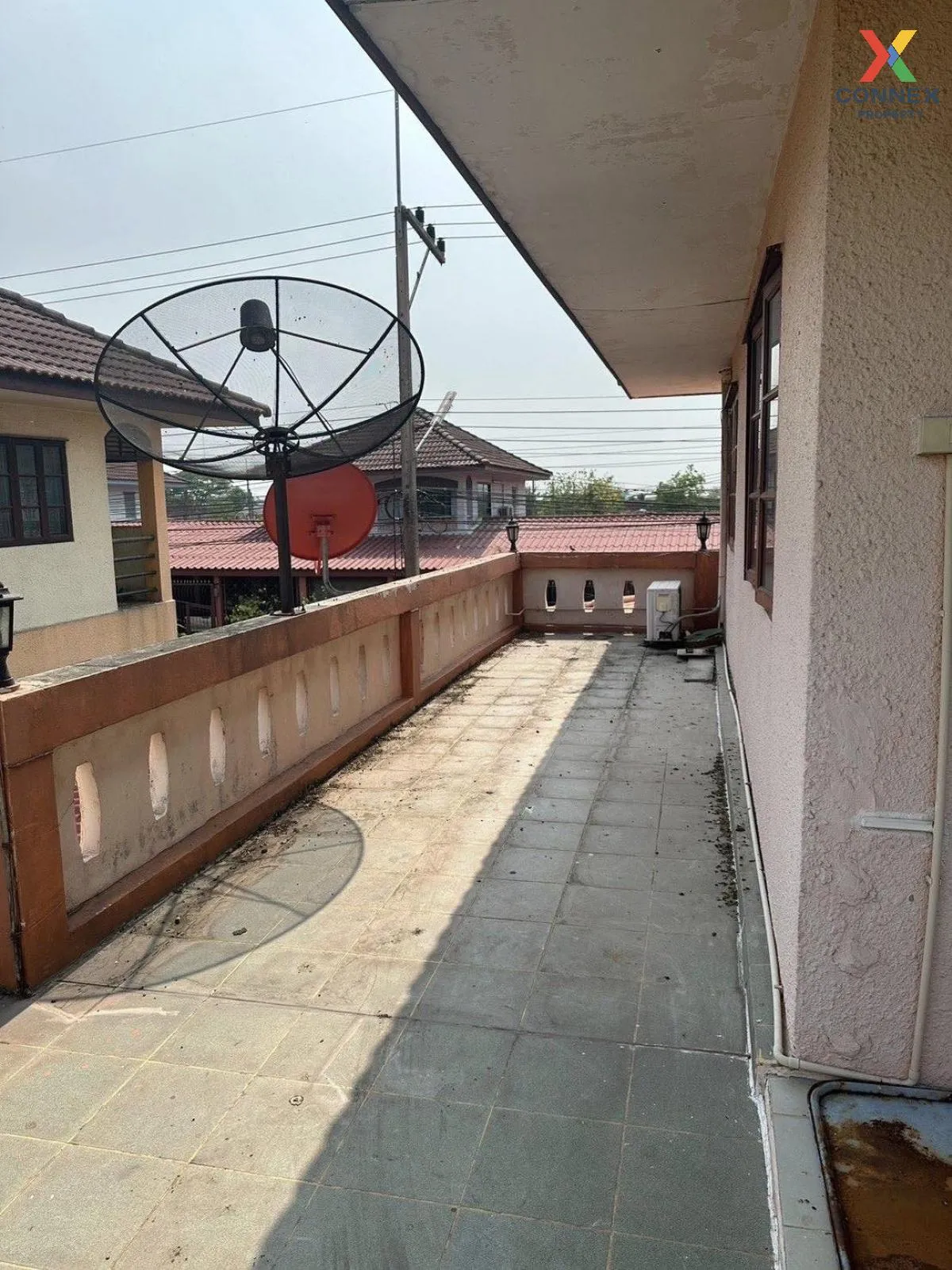 For Sale House , Baan Porthisan 8 , wide frontage , Khlong Chet , 4