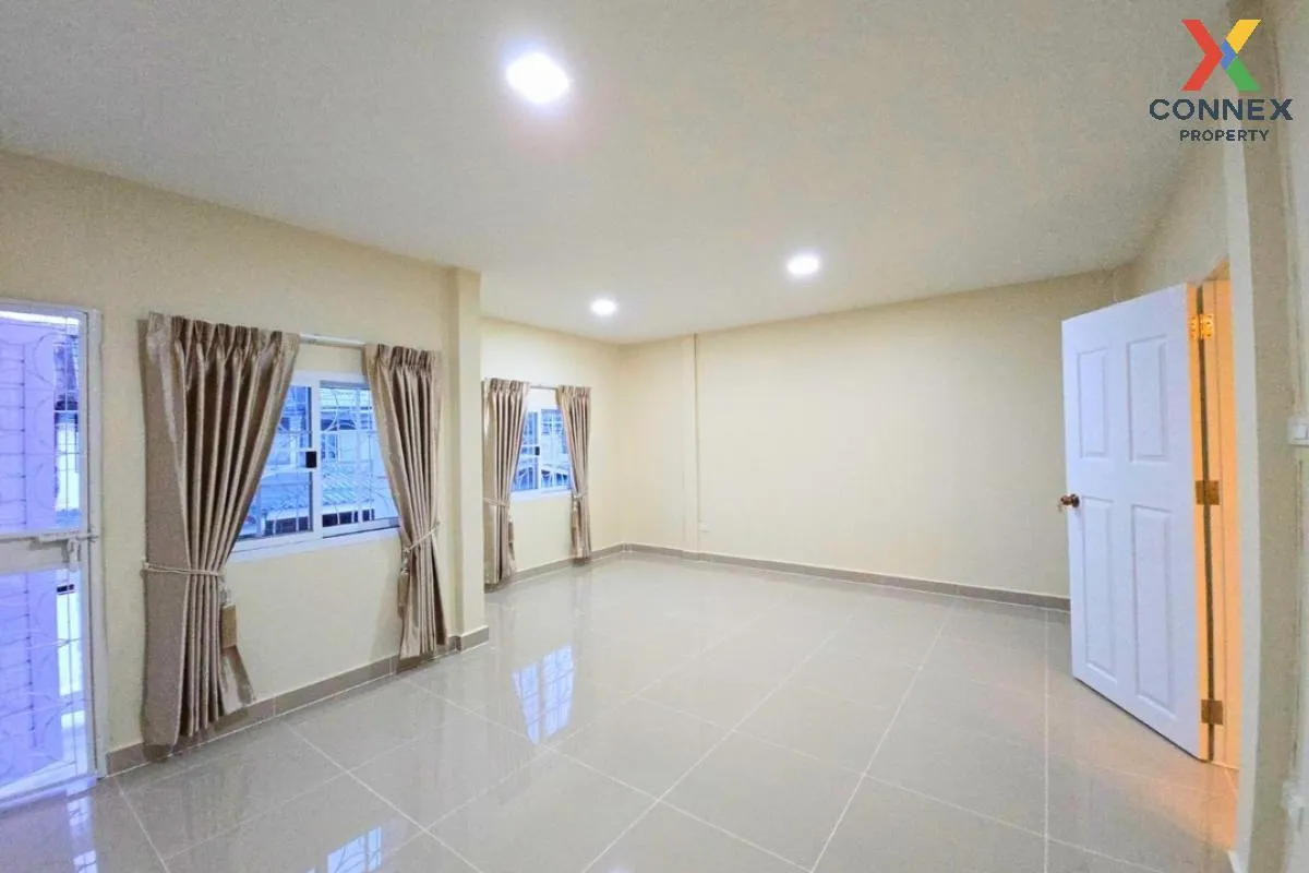 For Sale Townhouse/Townhome  , Baan Yu Charoen 1 , Bueng Yitho , 
