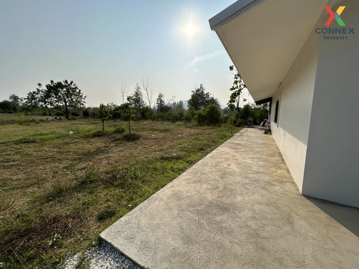 For Sale Single house in Khao noi ,  Nong Ta Taem , Pran Buri , P For Sale Single house in Khao noi ,  Nong Ta Taem , Pran Buri , P 4